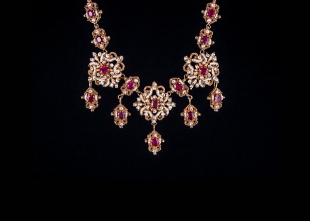 Ruby & pearl necklace